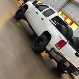 Meet your Posher, Logan